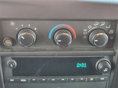 Used 2024 Chevrolet Express 2500 w/ Driver Convenience Package image 20