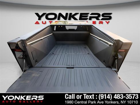 Used 2024 Tesla Cybertruck Cyberbeast image 37