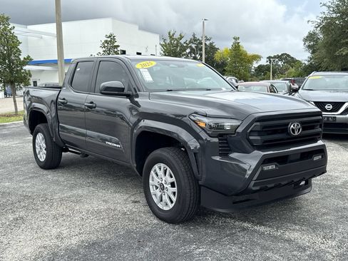 Used 2025 Toyota Tacoma SR5 RWD image 1