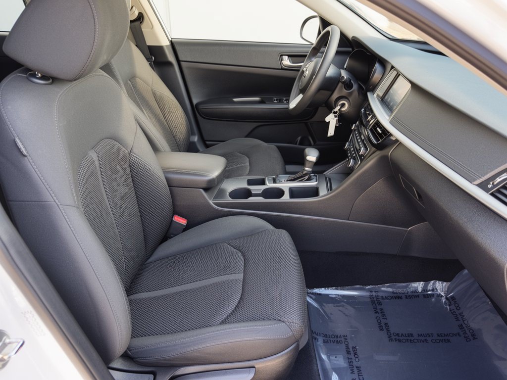 Used 2019 Kia Optima LX FWD image 30