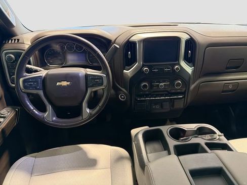 Certified 2019 Chevrolet Silverado 1500 LT w/ Texas Edition image 18