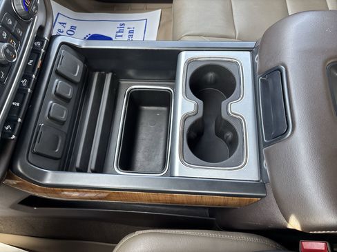 Used 2018 GMC Sierra 1500 SLT w/ SLT Premium Package image 23