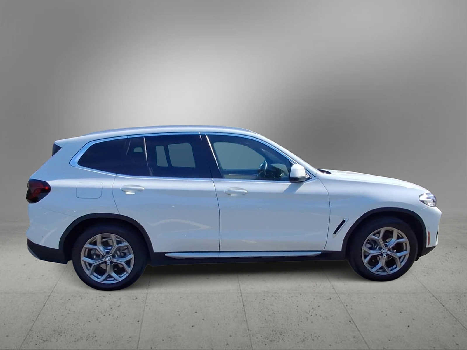 Used 2024 BMW X3 xDrive30i w/ Convenience Package AWD/4WD image 9