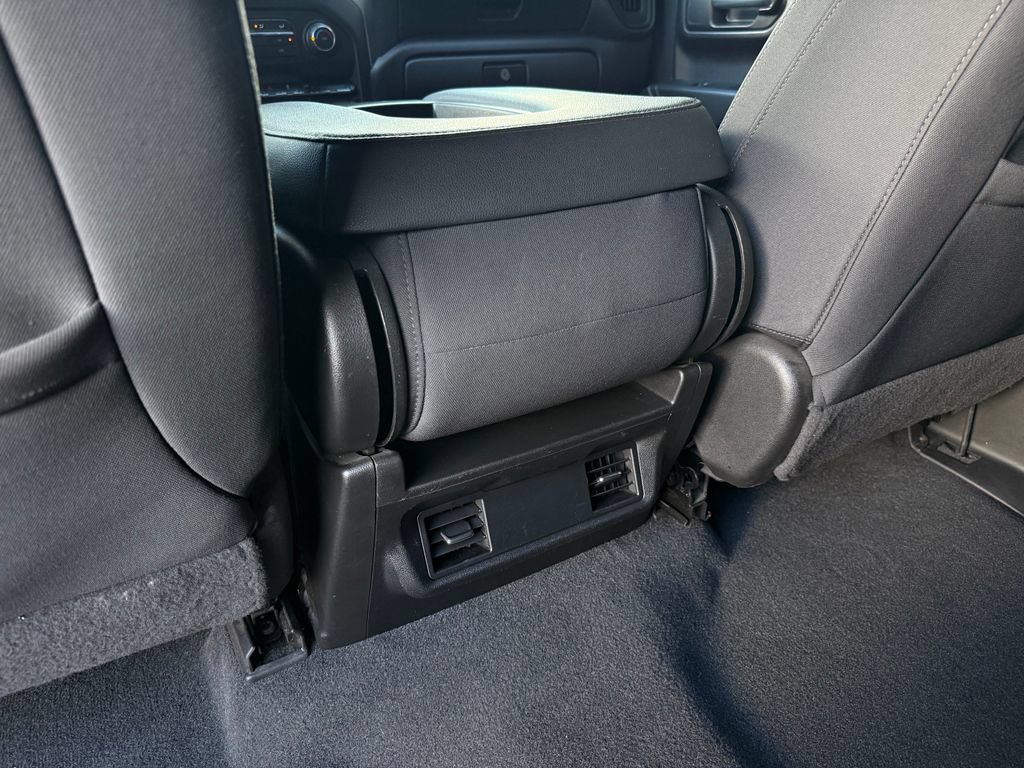 Used 2022 Chevrolet Silverado 1500 Custom w/ Safety Confidence Package AWD/4WD image 30