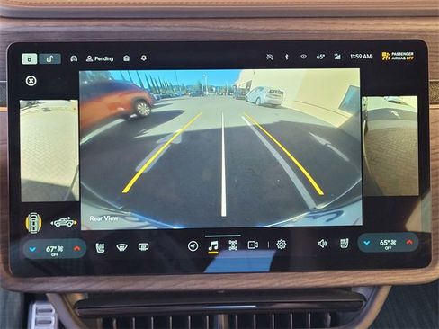 Used 2023 Rivian R1T Adventure image 13