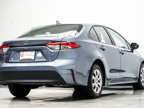 Used 2024 Toyota Corolla LE FWD image 12