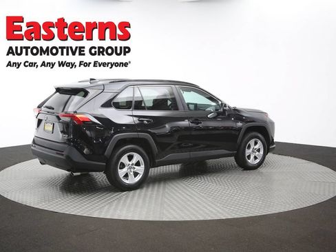 Used 2021 Toyota RAV4 XLE AWD/4WD image 41
