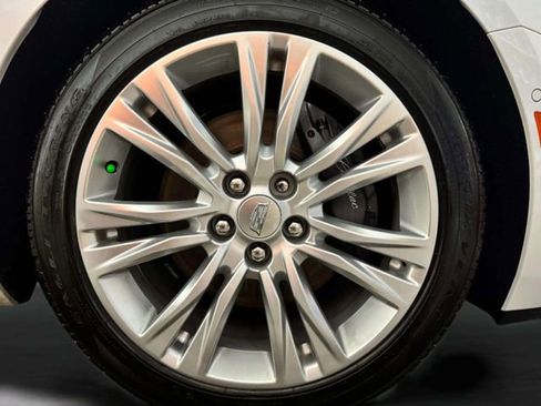 Used 2018 Cadillac XTS Luxury image 30