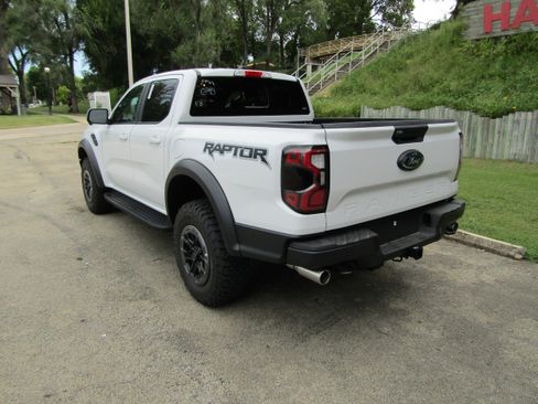 New 2025 Ford Ranger Raptor image 2