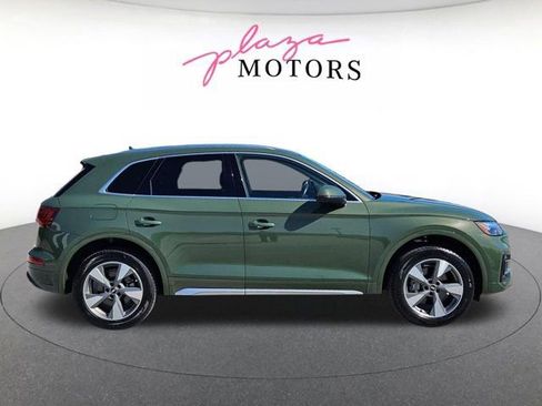 Certified 2023 Audi Q5 Premium w/ Convenience Package AWD/4WD image 4