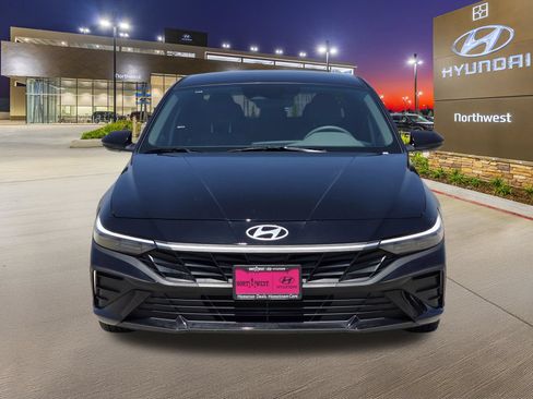 Certified 2026 Hyundai Elantra Sport FWD image 5