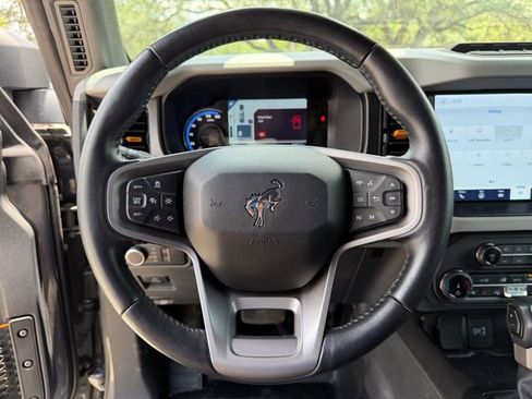 Used 2022 Ford Bronco Badlands AWD/4WD image 14
