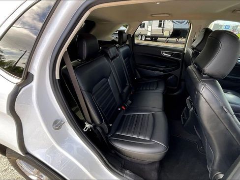 Used 2023 Ford Edge SEL AWD/4WD image 29