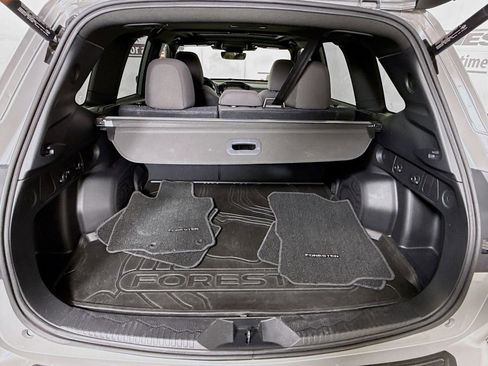 Certified 2025 Subaru Forester Premium image 29
