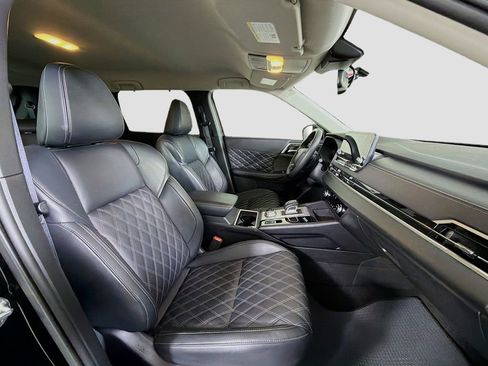 Used 2024 Mitsubishi Outlander SEL image 30