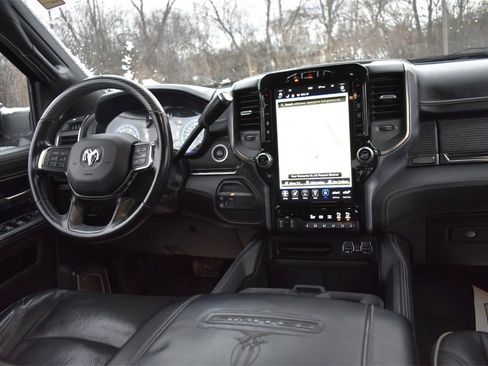 Used 2021 RAM 2500 Limited image 33