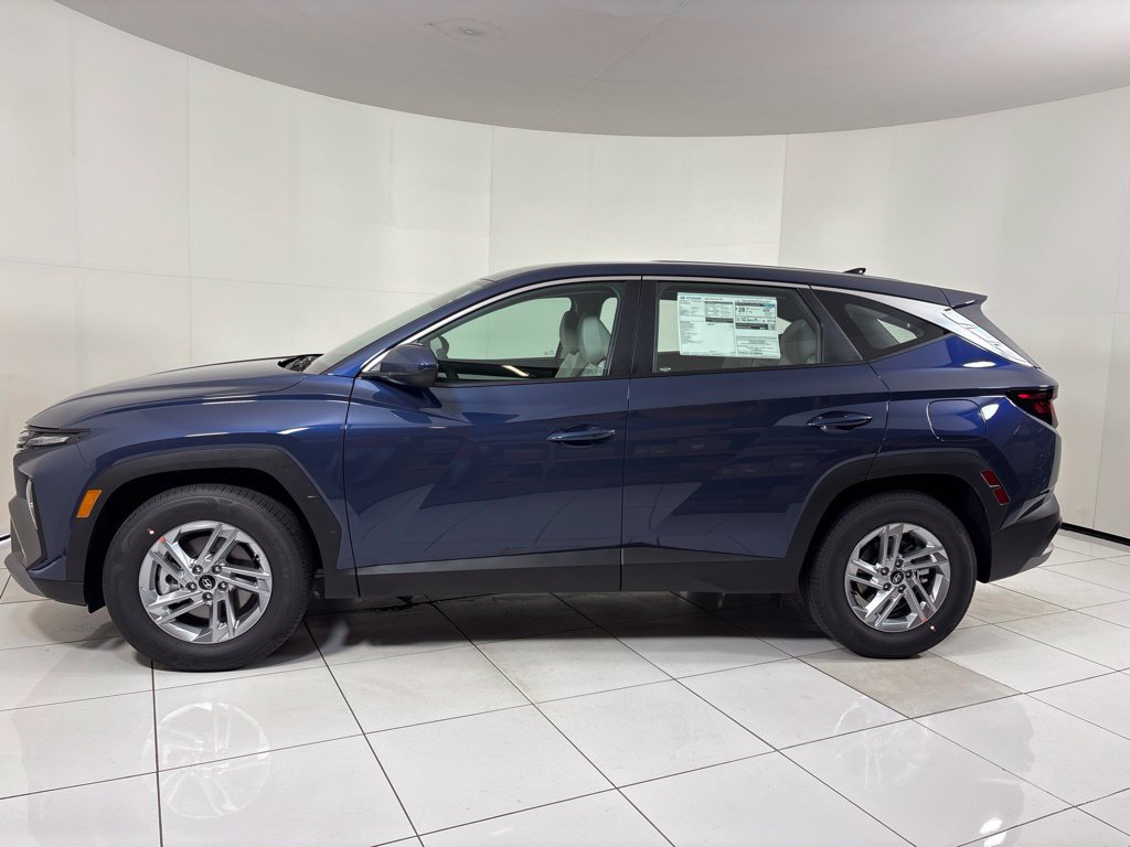 New 2026 Hyundai Tucson SE FWD image 2