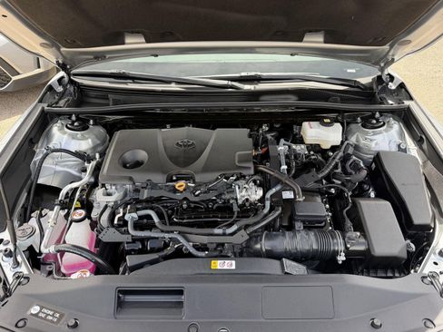 Used 2024 Toyota Camry LE image 40