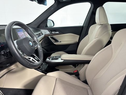 Certified 2023 BMW X1 xDrive28i w/ Premium Package AWD/4WD image 5