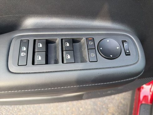 Used 2025 Hyundai Santa Fe SEL image 19