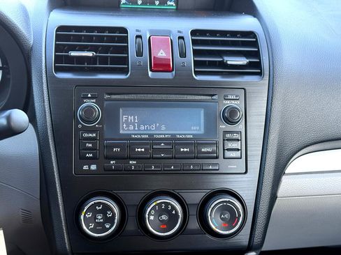 Used 2015 Subaru Forester 2.5i w/ Alloy Wheel Package image 35