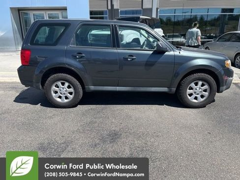 Used 2010 MAZDA Tribute i Sport AWD/4WD image 4