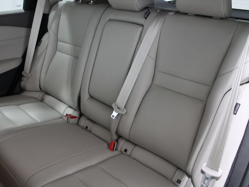 Used 2023 Nissan Rogue SL AWD/4WD image 19