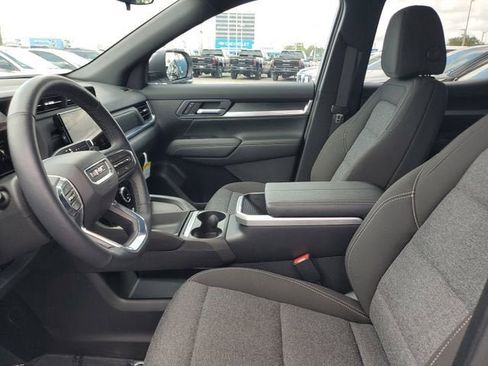 New 2026 GMC Terrain Elevation w/ Black Edition FWD image 19