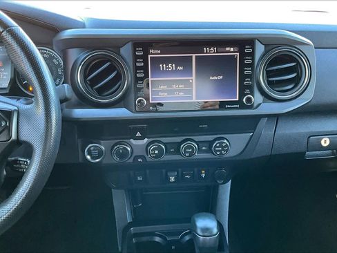 Used 2020 Toyota Tacoma TRD Off-Road image 7