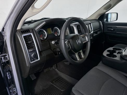 Used 2024 RAM 1500 Classic SLT AWD/4WD image 9