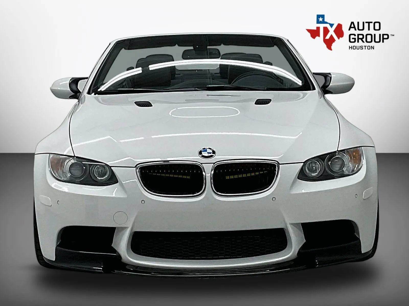 Used 2011 BMW M3 Convertible RWD image 6