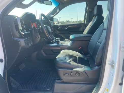 Used 2023 Chevrolet Silverado 1500 LTZ w/ LTZ Convenience Package II image 12