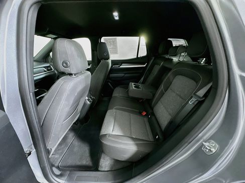 Used 2025 GMC Terrain Elevation AWD/4WD image 27
