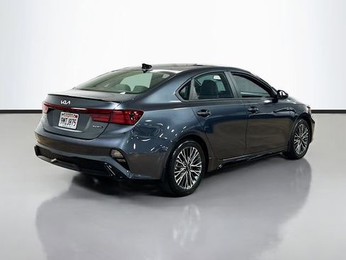 Certified 2024 Kia Forte GT-Line FWD image 7