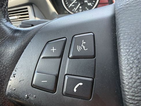 Used 2011 BMW X5 xDrive35i AWD/4WD image 25