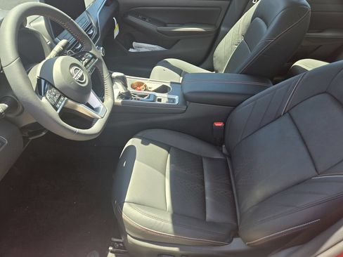 New 2026 Nissan Altima 2.5 SR w/ SR Premium Package AWD/4WD image 11