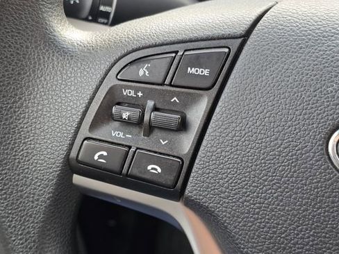 Used 2019 Hyundai Tucson SE AWD/4WD image 15