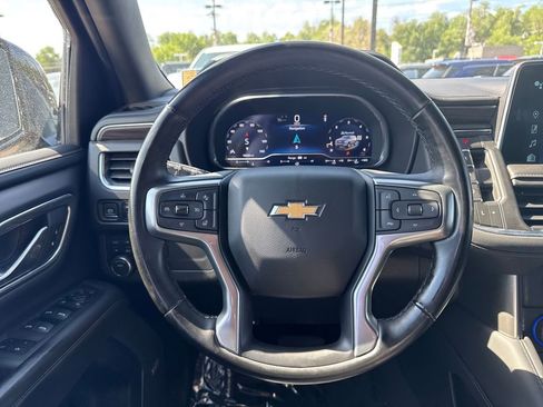Used 2023 Chevrolet Tahoe LT w/ Luxury Package AWD/4WD image 32
