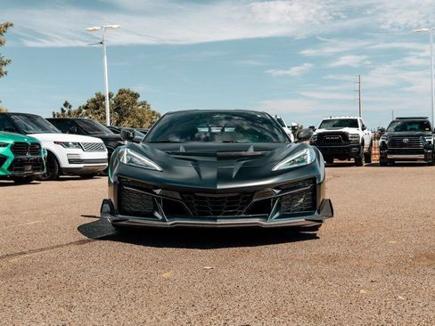 Used 2026 Chevrolet Corvette ZR1 w/ ZR1 Carbon Fiber Aero Package RWD image 2