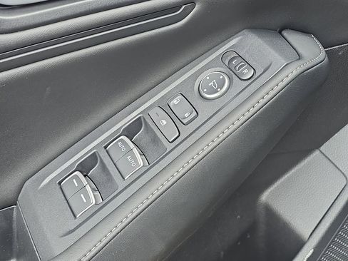 Used 2025 Honda Accord Sport image 23