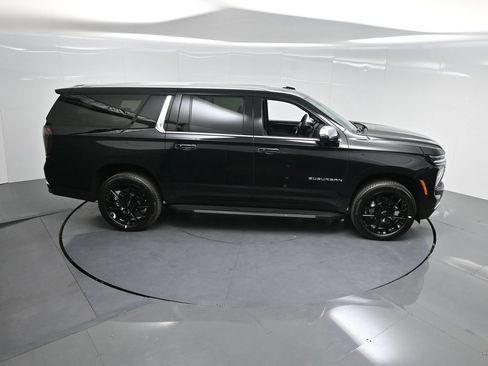 New 2026 Chevrolet Suburban Premier AWD/4WD image 79