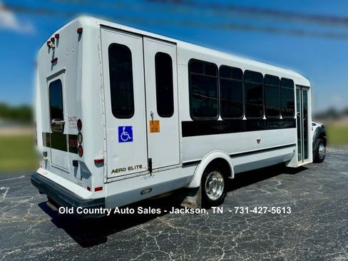 Used 2012 Ford F550 2WD Regular Cab Super Duty w/ Payload Upgrade Pkg image 3