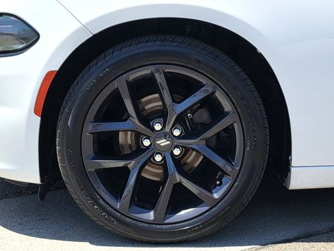 Used 2020 Dodge Charger SXT w/ Blacktop Package RWD image 9