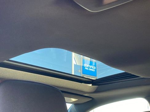 Used 2023 Chevrolet Colorado Z71 w/ Z71 Convenience Package 2 image 24