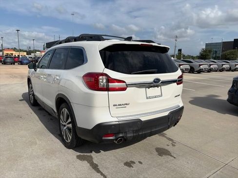 Used 2019 Subaru Ascent Premium AWD/4WD image 2