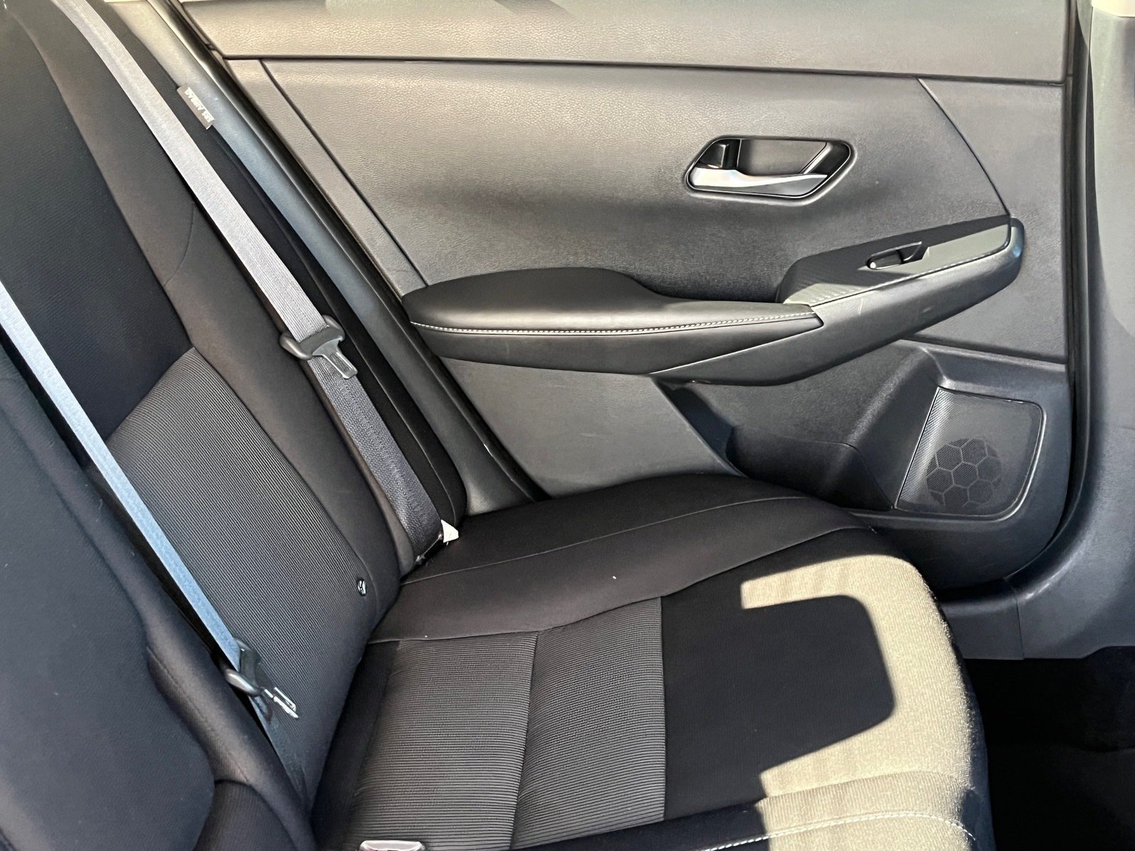 Used 2021 Nissan Sentra SV FWD image 11