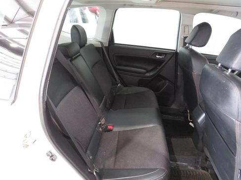 Used 2018 Subaru Forester 2.5i Premium AWD/4WD image 11