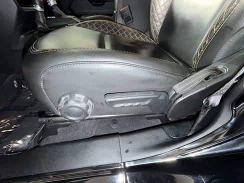 Used 2021 Jeep Wrangler Unlimited Sahara image 14