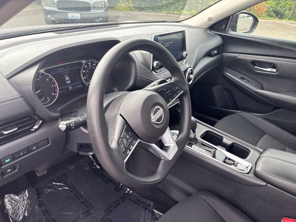 Used 2024 Nissan Sentra SV FWD image 12