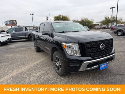 Used 2020 Nissan Titan SV w/ SV Convenience Package